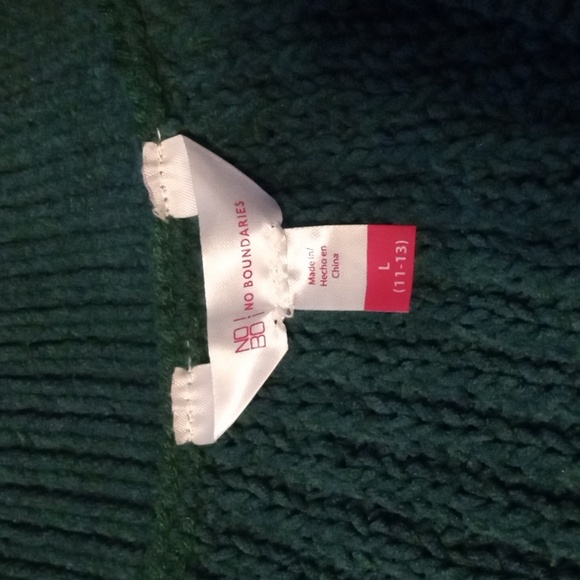 Sweater - Picture 3 of 5